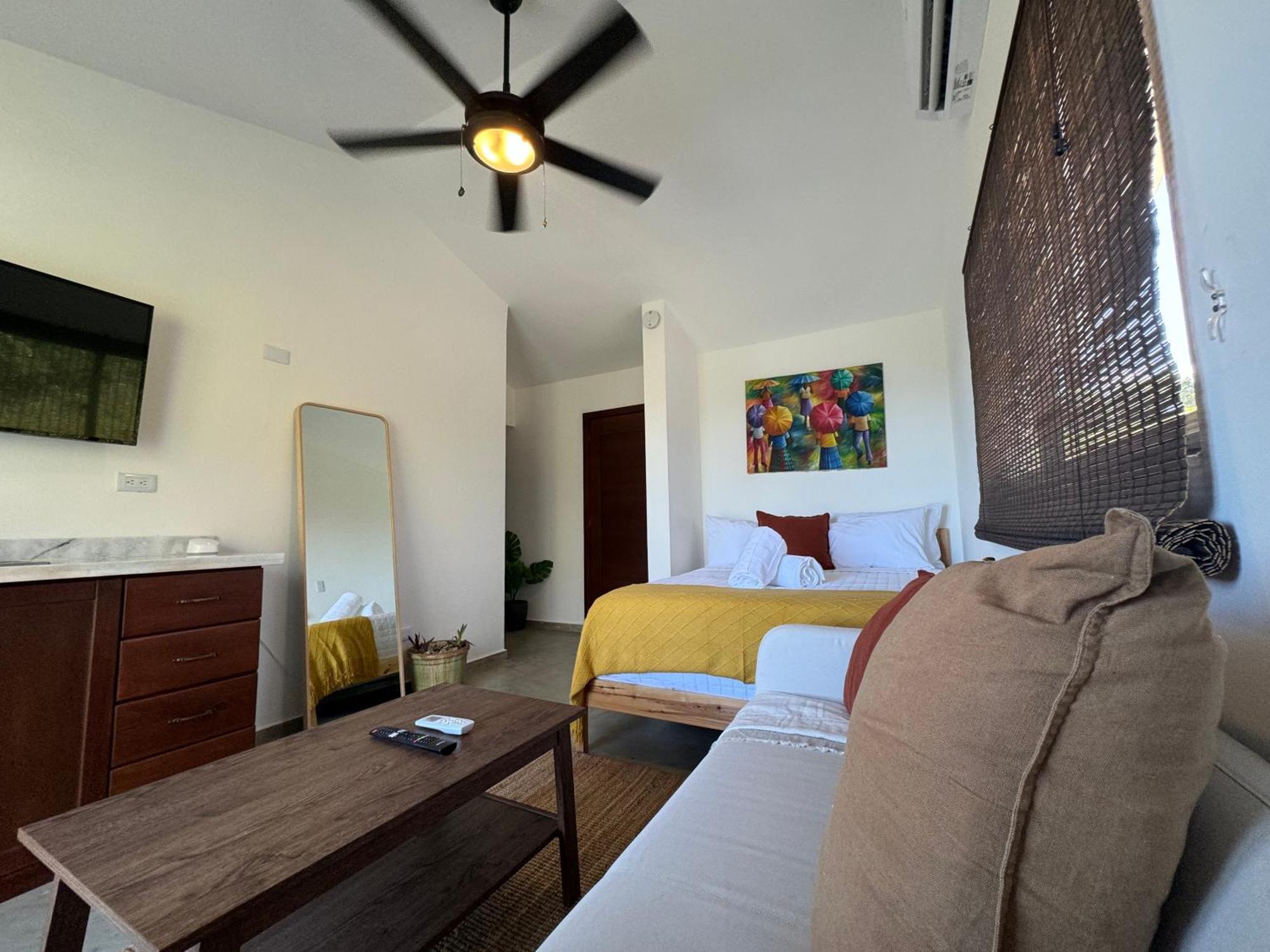 Catalina, Cabrera Oceanview Multi 2 Bd 2 Bath Condo Units With Balcony And Pool Exteriér fotografie