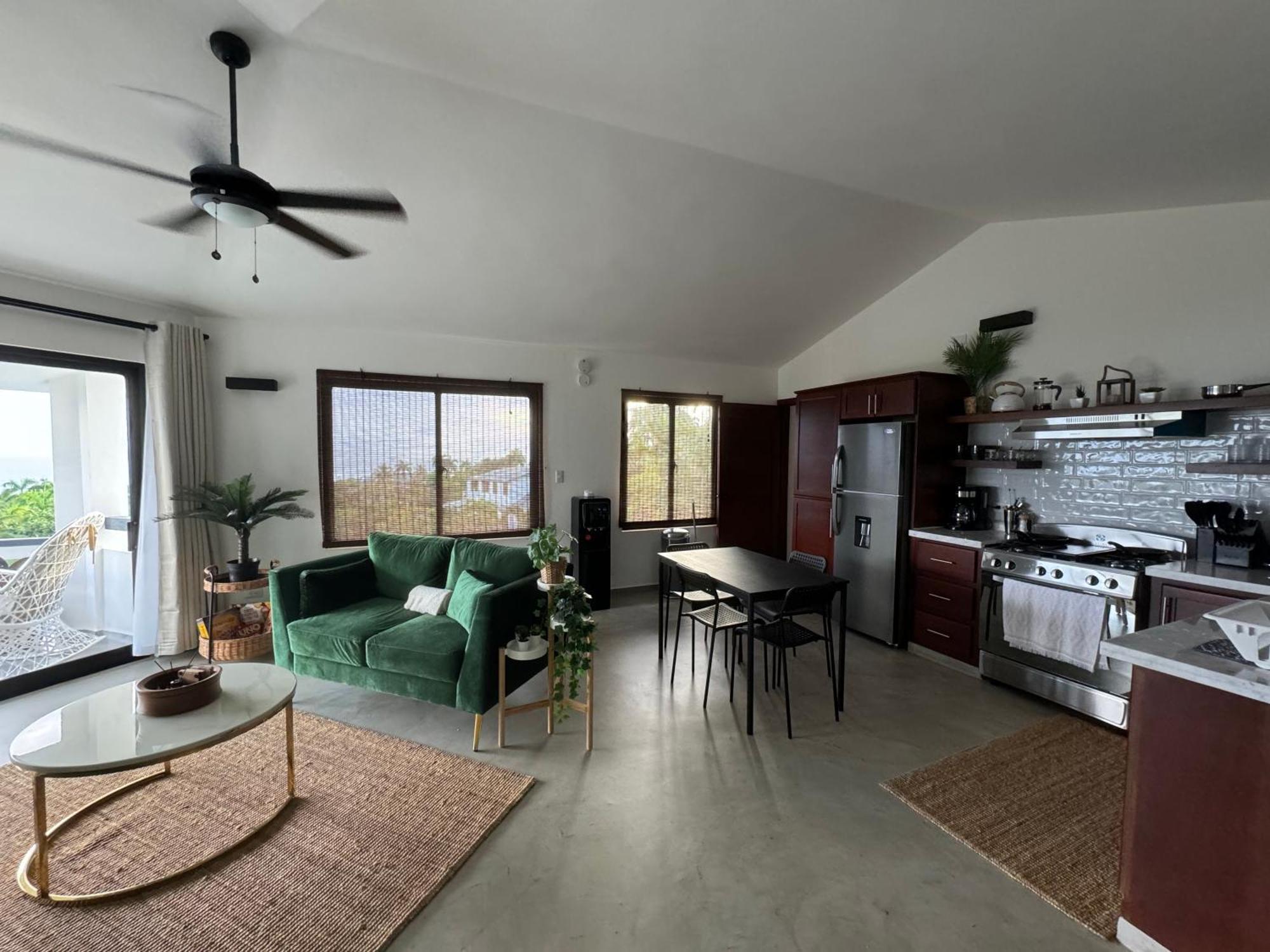 Catalina, Cabrera Oceanview Multi 2 Bd 2 Bath Condo Units With Balcony And Pool Exteriér fotografie