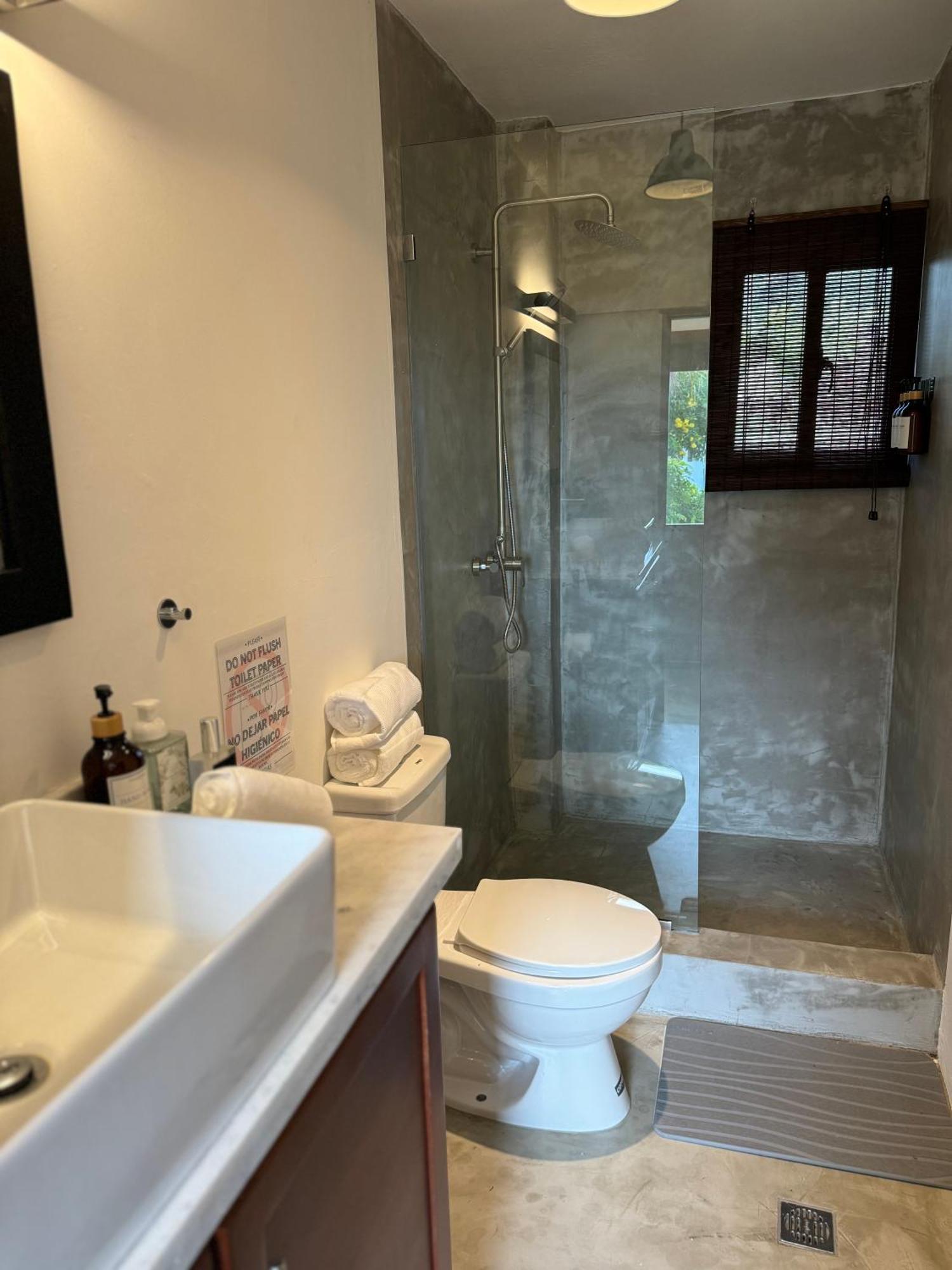 Catalina, Cabrera Oceanview Multi 2 Bd 2 Bath Condo Units With Balcony And Pool Exteriér fotografie